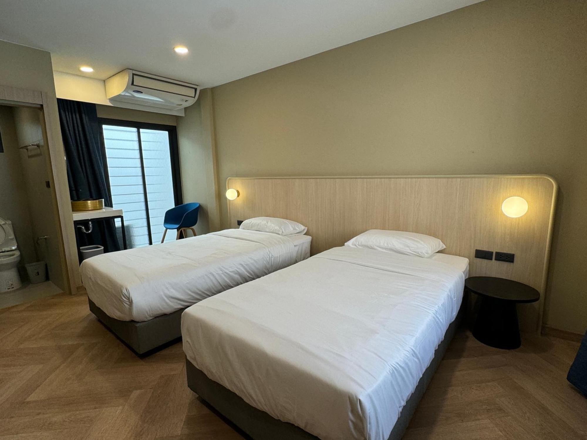 Parcel Hotel Bangkok Exterior photo